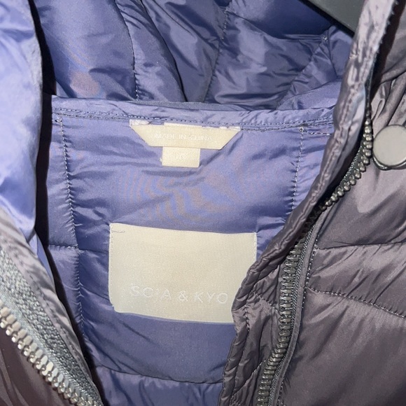 Jacket - Picture 2 of 5